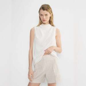 Aritzia The Effortless Linen Shorts